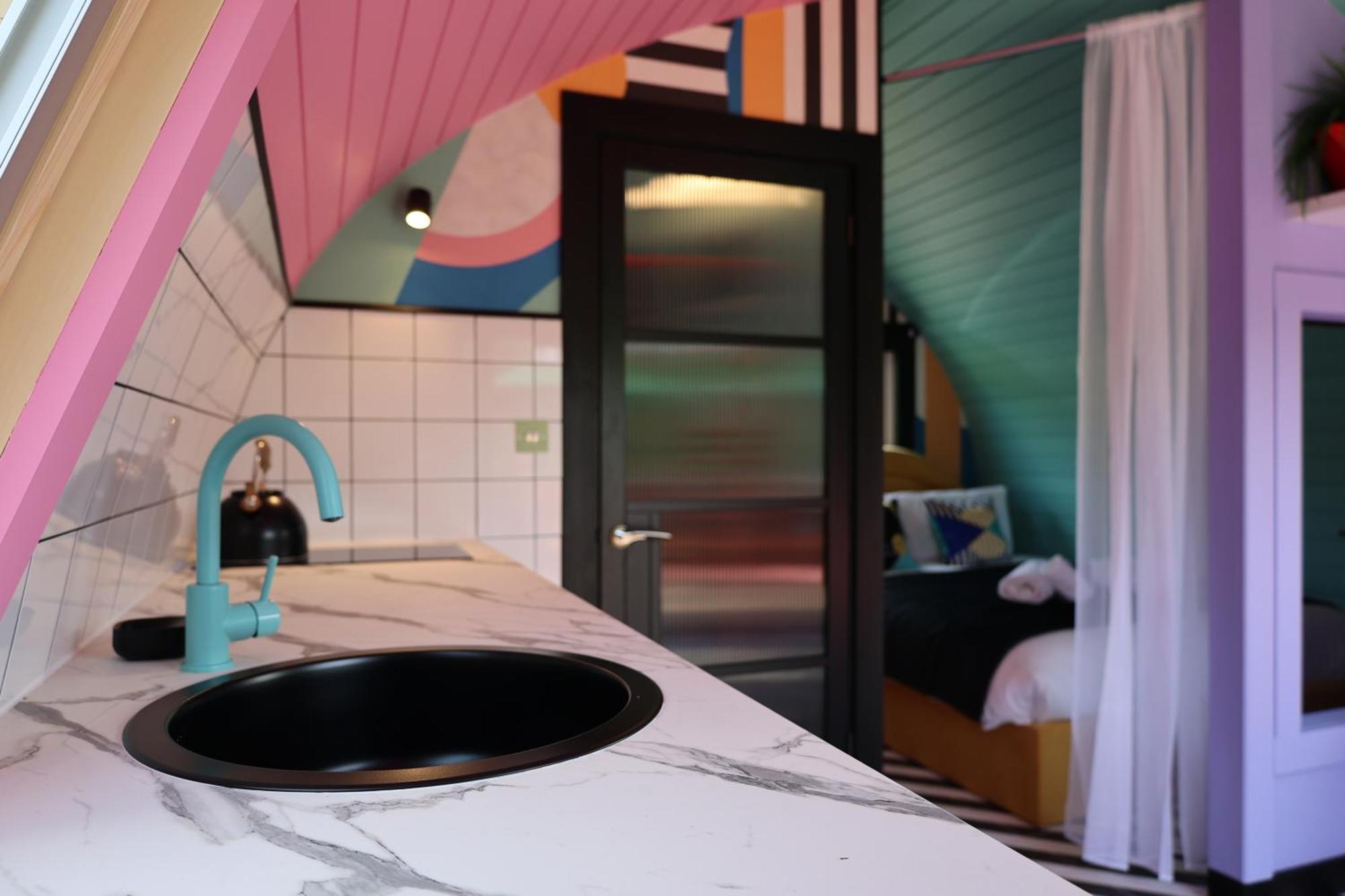 Ammonite Glamping Pod & Hot Tub Apartment Hungerton Exterior photo